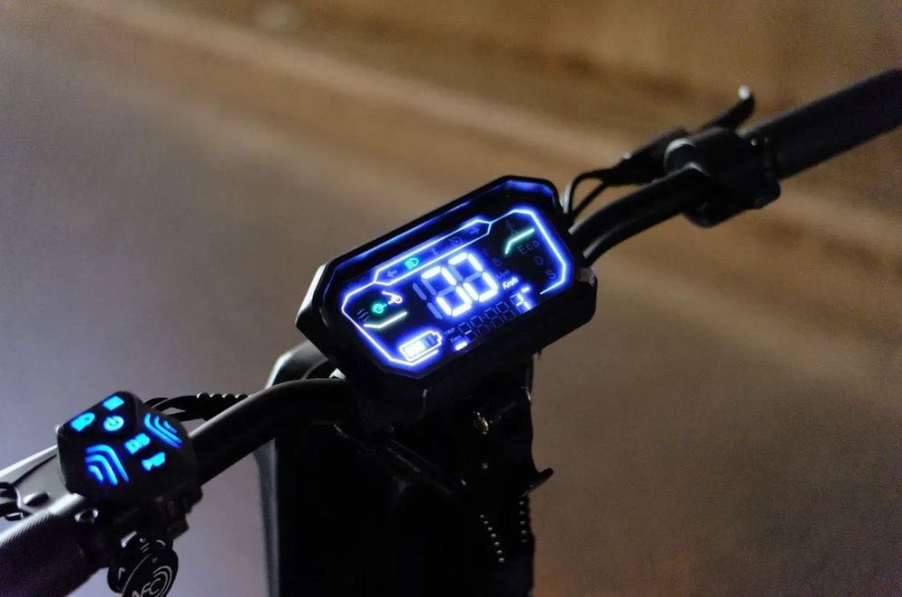 Електросамокат з сидінням Giant Blade GT Pro Sport 1600Вт 26Ah спорт серія 48V з LED підсвіткою та фарою електричний самокат гіант з сідлом швидкий