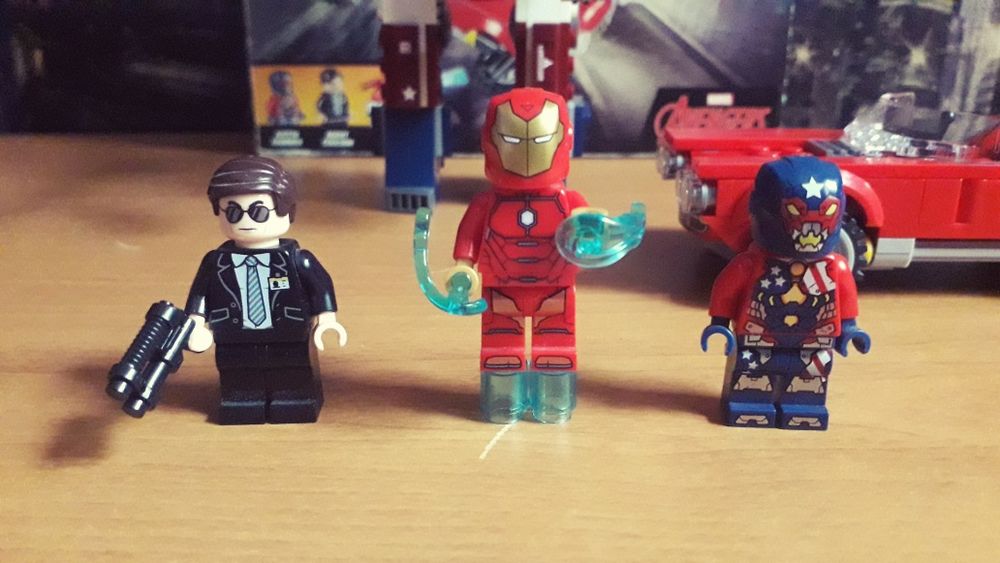 Конструктор LEGO MARVEL Super Heroes. 76077. Iron Man: Detroit Steel Strikes