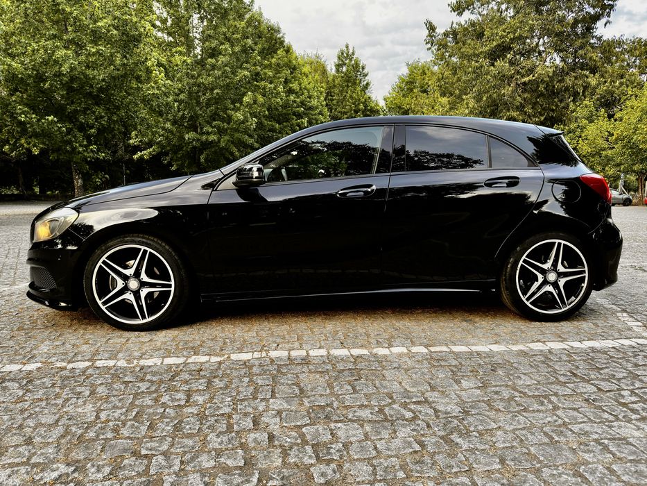 Mercedes-bens A180 cdi 7G-DCTI 2015 pack AMG
