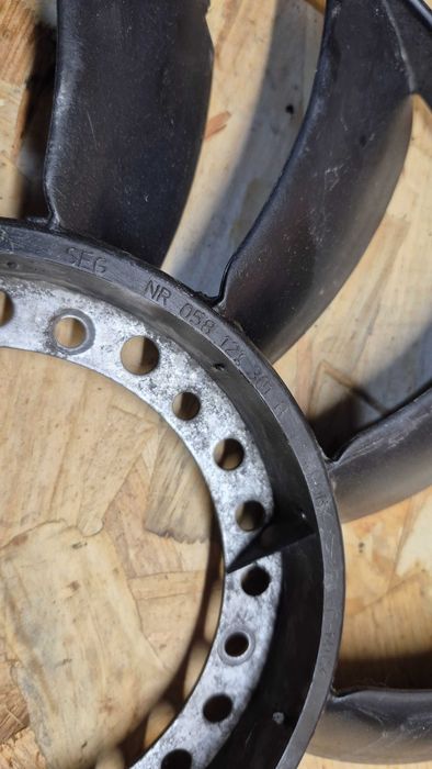 AUDI /VW 1.9TDI-1.6-1.8-1.8T- Hélice / Ventoinha do Motor ORIGINAL