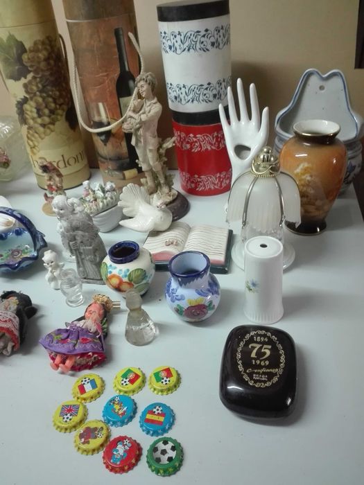 Lote de peças de decoração antigas