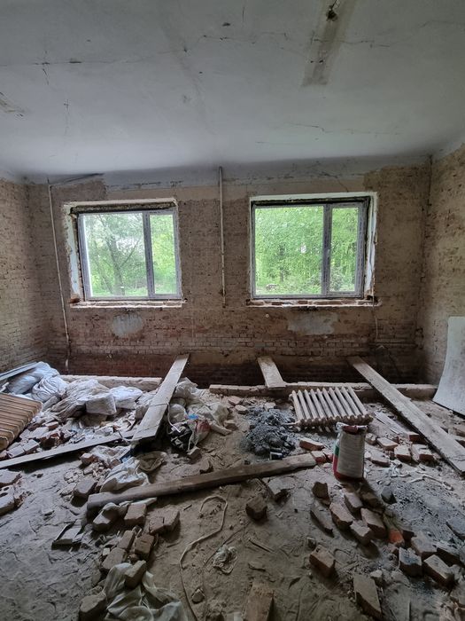 Яківці, поруч з музеєм, велика квартира 60м²
