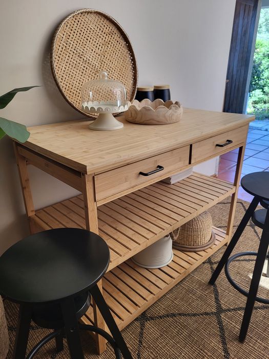 aparador, mesa, ilha, consola  louceiro balcão, bancos altos, rustico