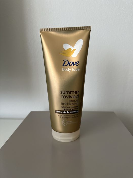 Dove Summer Revival Tanning Lotion