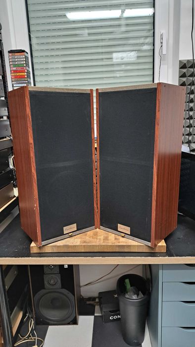 Kolumny Expolinear vifa isophon vintage