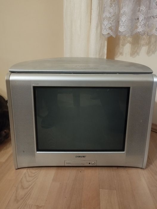 Sony trinitron sabwoofer 115w
