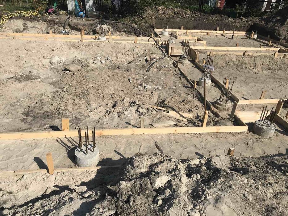 Буронабивные сваи/ палі,  свай ,Буроинъекционные,буріння, бурової,сваї