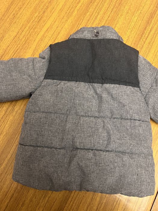 Курточка сіра гарна