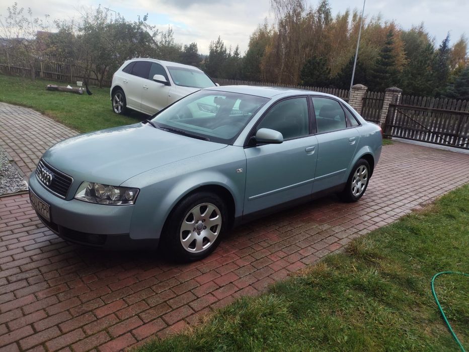 Audi A4Limousine
