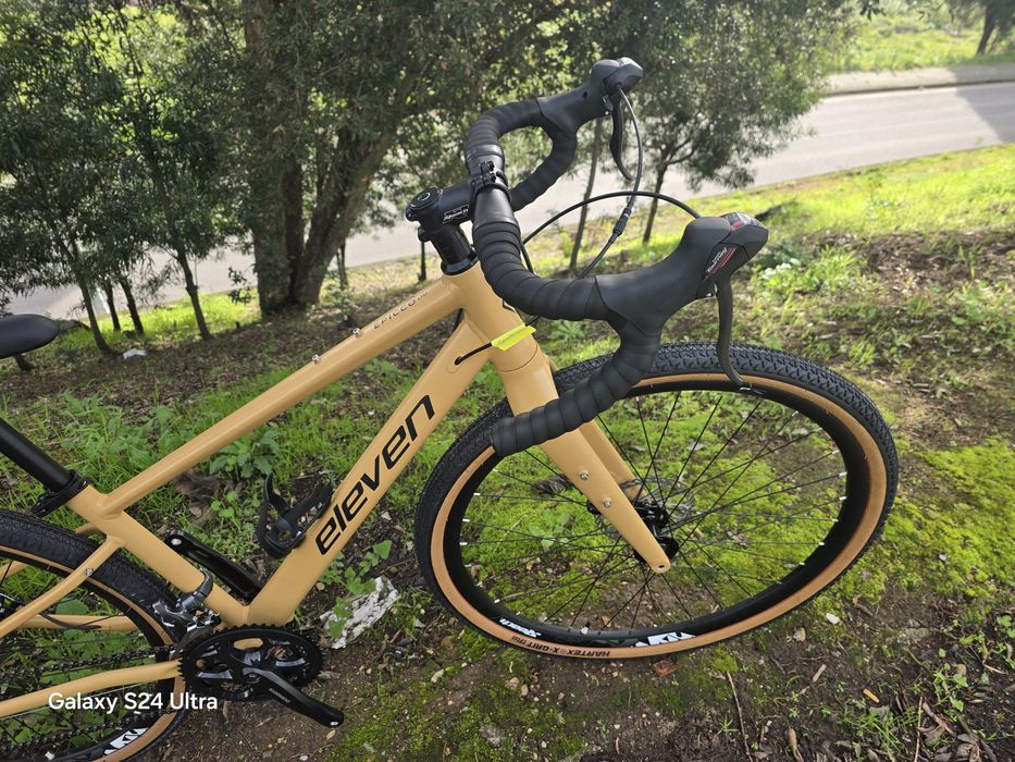 Bicicleta gravel s nova barataa