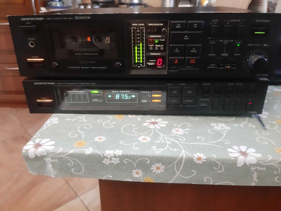 Magnetofon Onkyo TA-2044