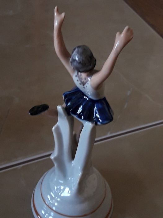 Porcelanowa baletnica w stylu art deco - Zygmunt Buksowicz