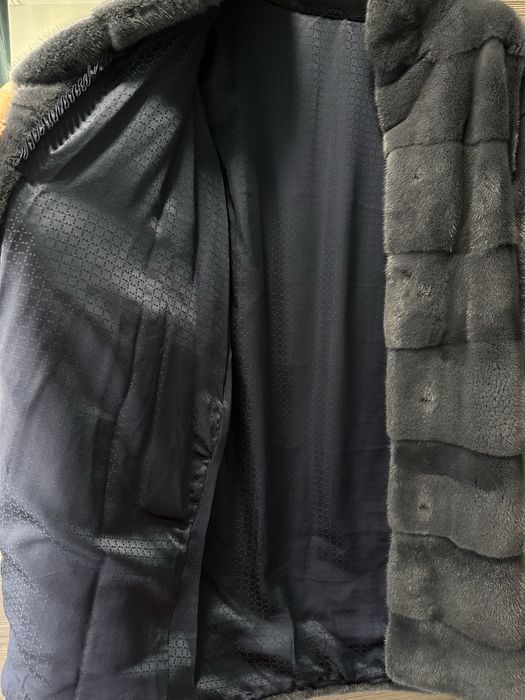 Норковая шуба в идеальном состоянии