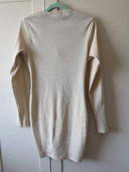 PrettyLittleThing sukienka kremowa gorsetowy biust UK 14 / 42