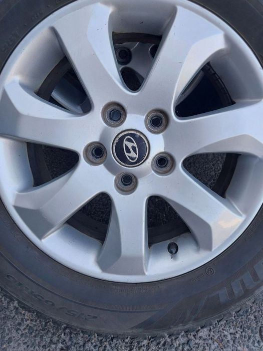 Шини на дисках LAUFENN 215/65 R16