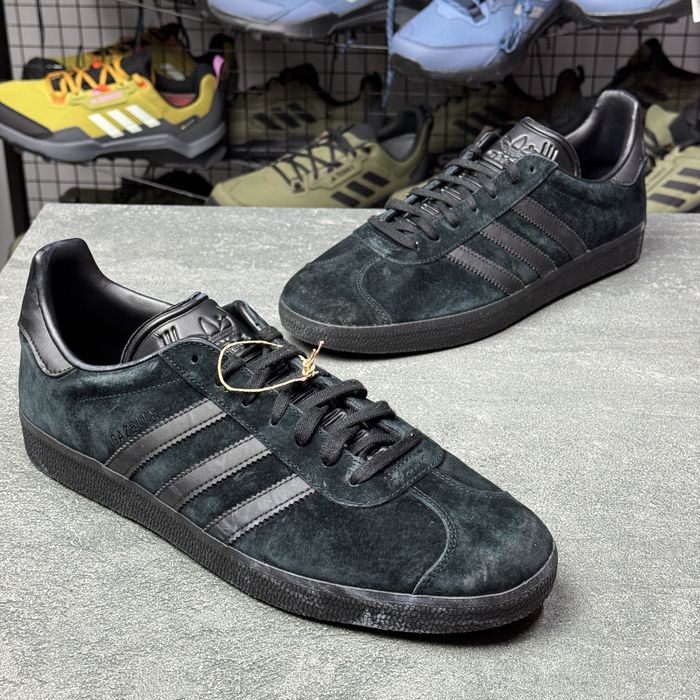 ОРИГІНАЛ 100% 46р. Темні чоловічі кросівки Adidas Gazelle GQ2809