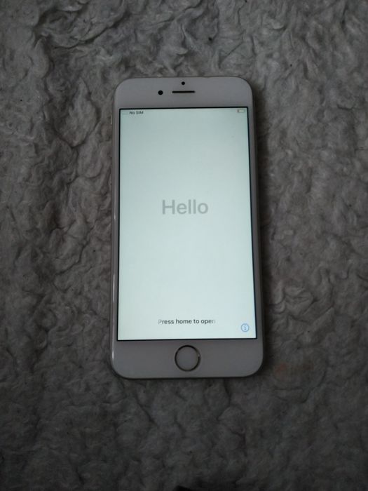 IPhone 6s srebrny