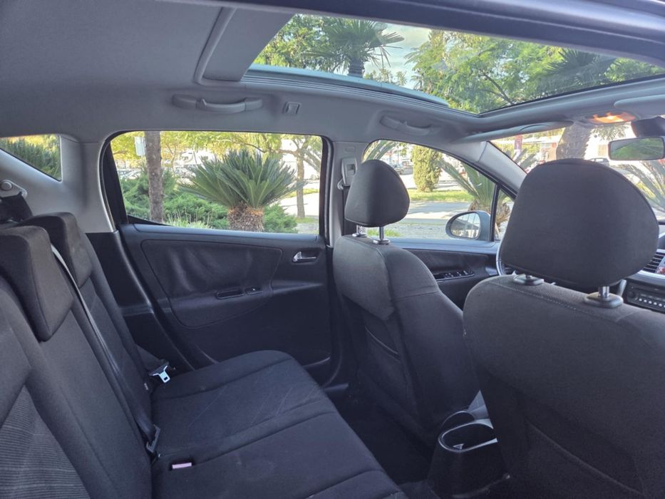 Peugeot 207 1.4Vti Excelente