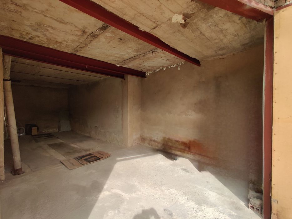 Гараж в центральній частині  міста