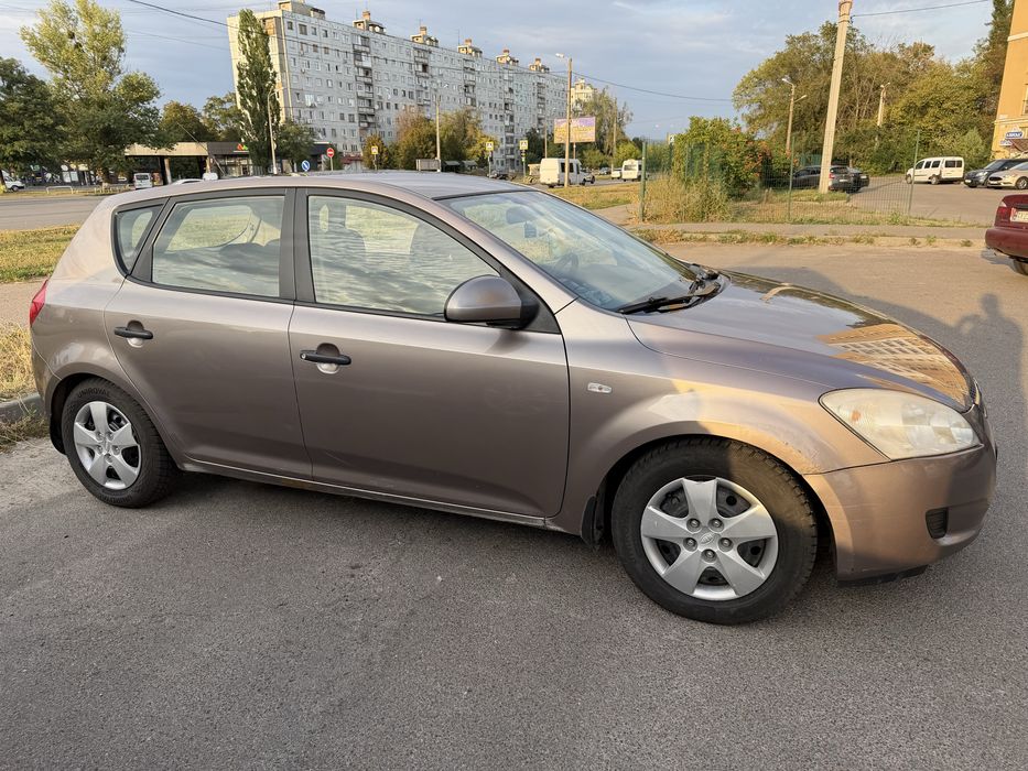 Продам KiA CEE’D