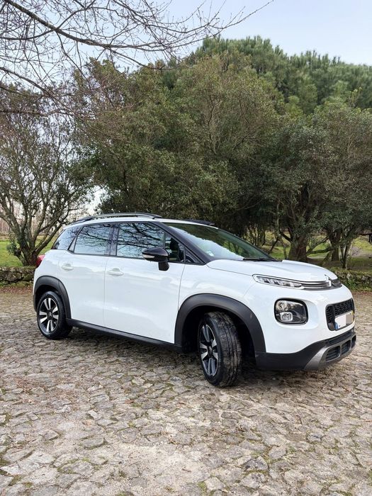 Citroen C3 Aircross 1.2 PureTech  

Viatura de Outubro