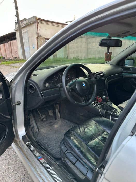 Продам своё авто BMW e39