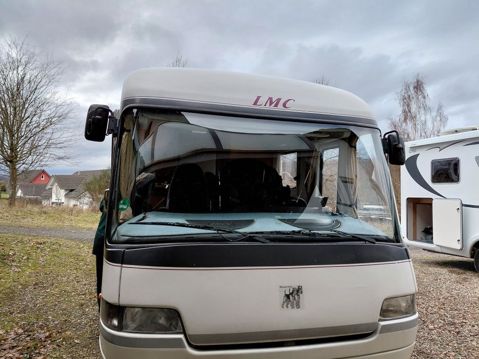 Autocaravana   LMC 650I LIberty integrada 2.8  JTD