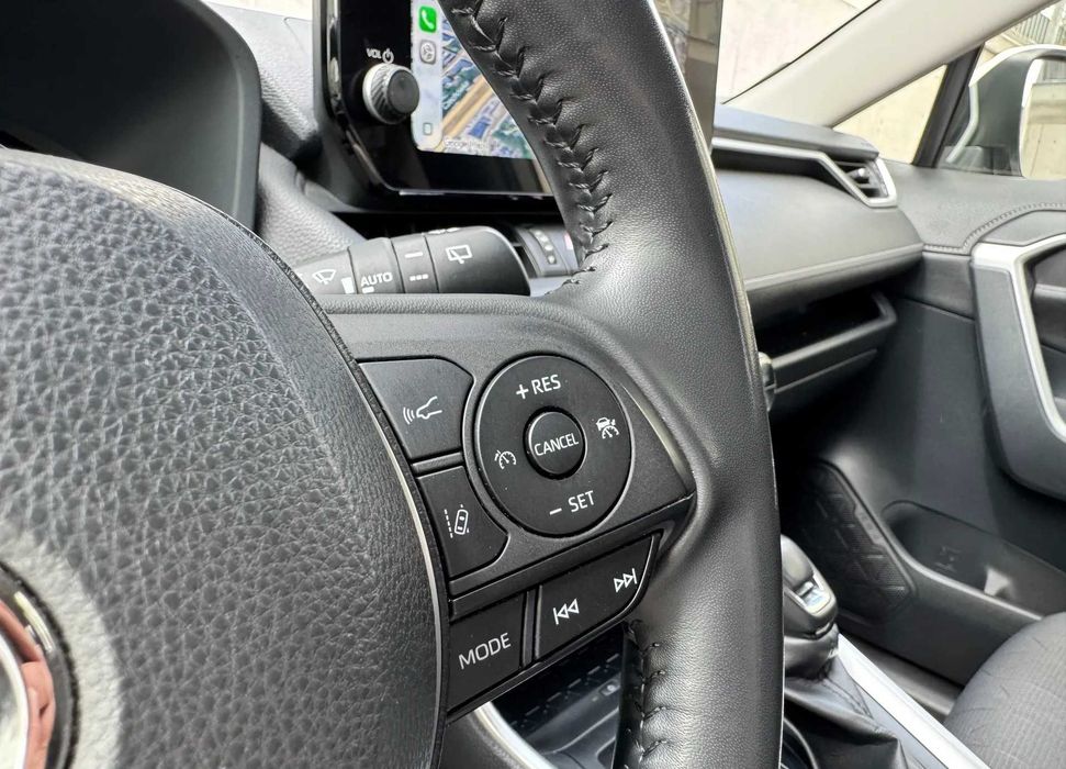 Продам Toyota RAV4 2.5 Hybrid Comfort 4x4 2022 2.5