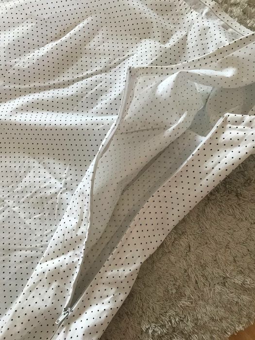 Сукня продам біла