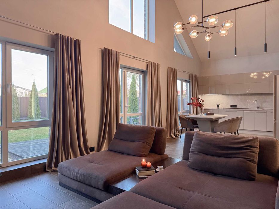 Будинок з ремонтом на 160 м2, 6 соток + відео. Від власника.