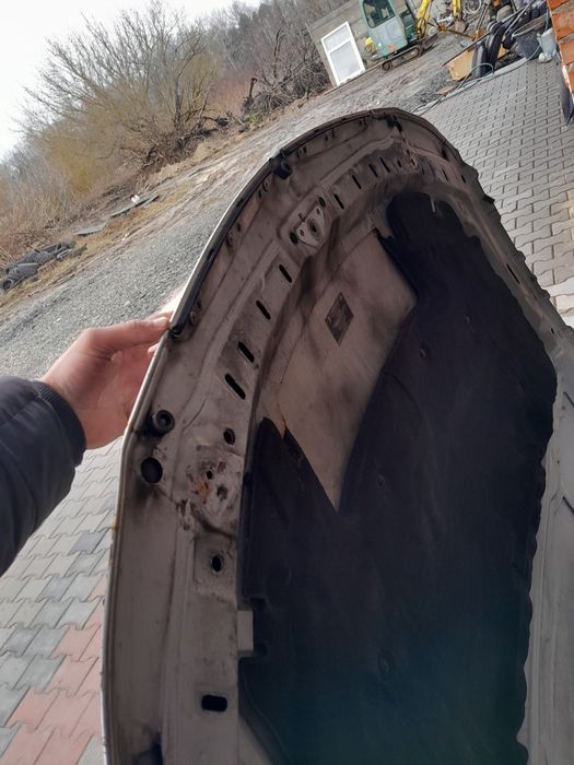 Капот BMW Е90 Е91