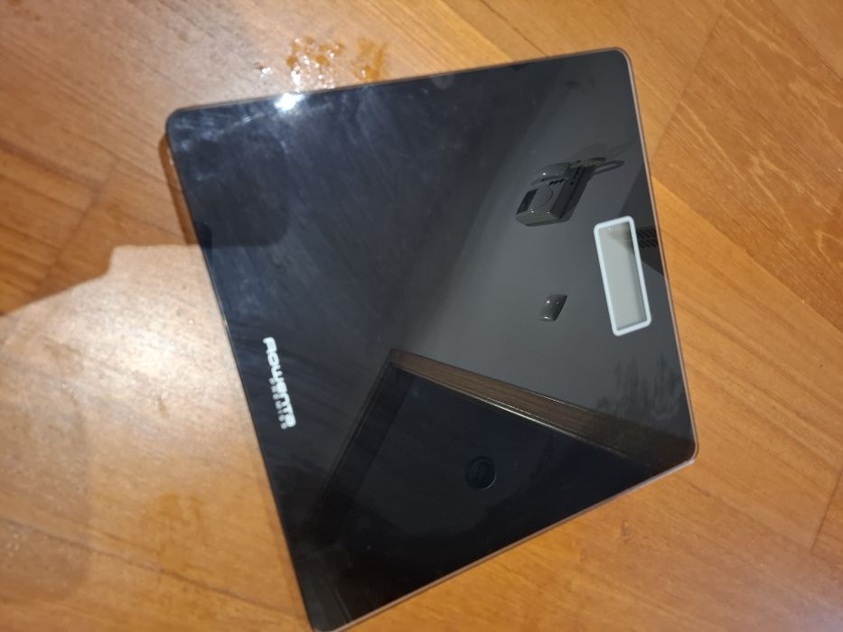 Balança Rowenta Preta