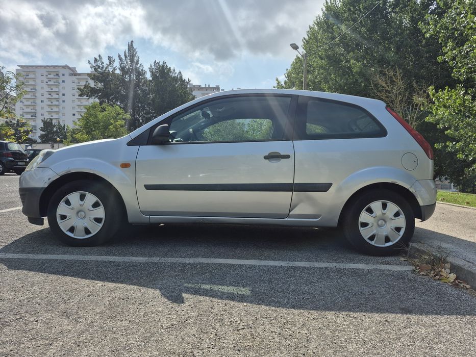 Ford Fiesta 1.4 TDCI comercial