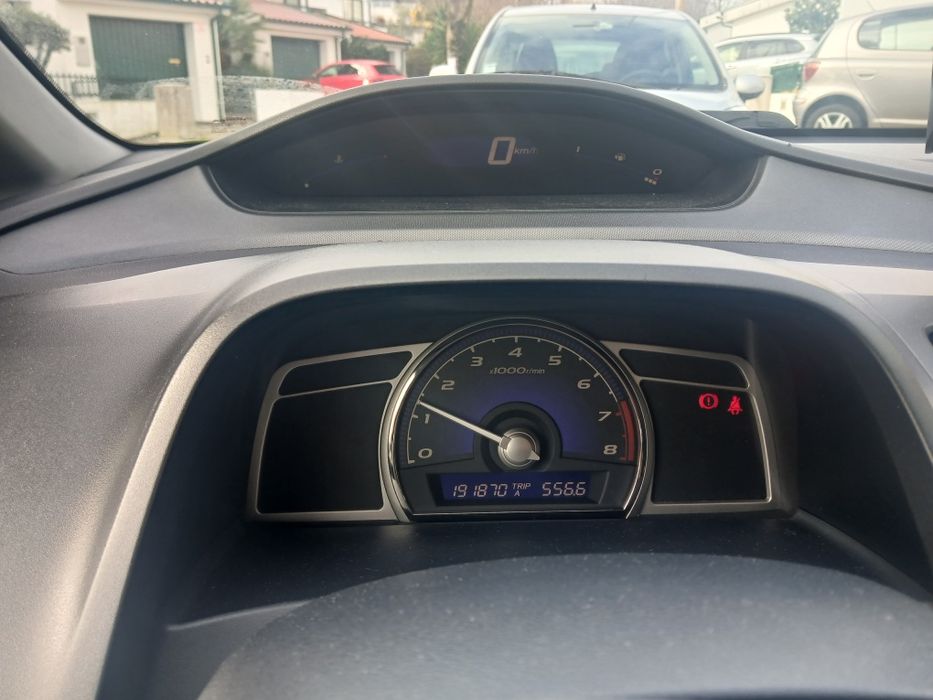 Honda Civic 1.8i