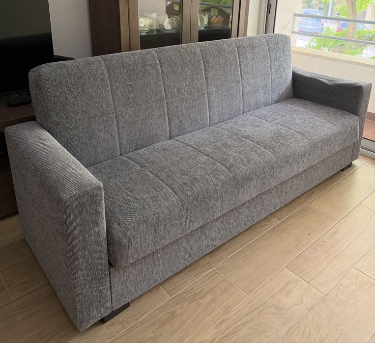 Vendo sofa-cama 3 lugares