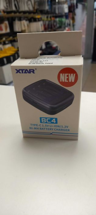 Akumulatory Xtar AAA/R03 1,5V Li-ion (4 szt.) z ładowarką