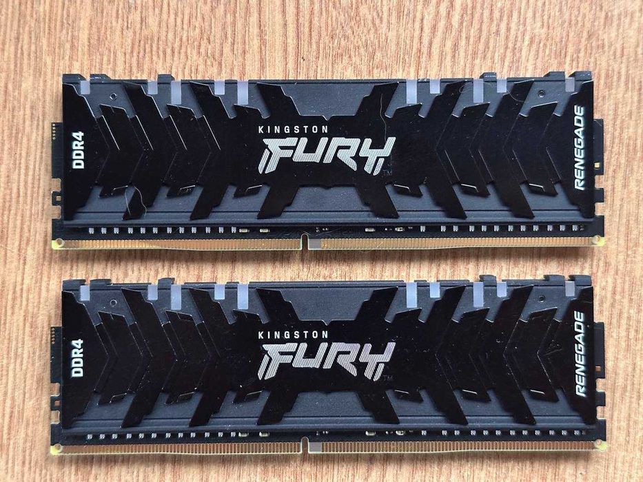 ОЗУ Kingston Fury DDR4-3600 32768 Renegade RGB Black KF436C16RB1AK2/32