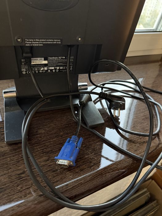 ViewSonic VE 710b. Монітор працює.