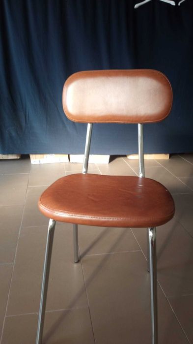 2 cadeiras confortáveis