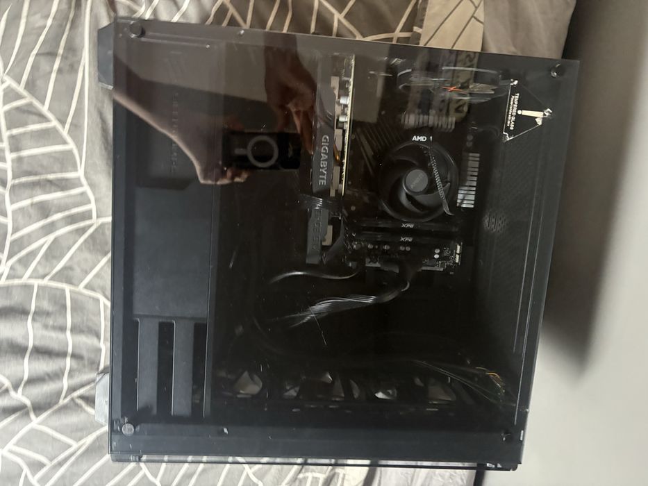 Komputer gamingowy składany