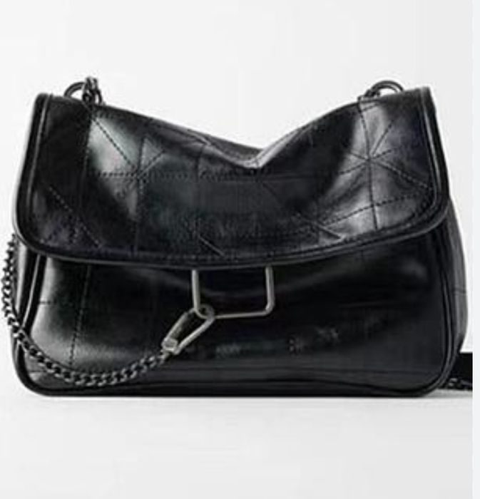 Чорна сумка Zara