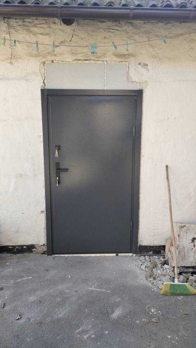 Надійні металеві двері для ваших приміщень