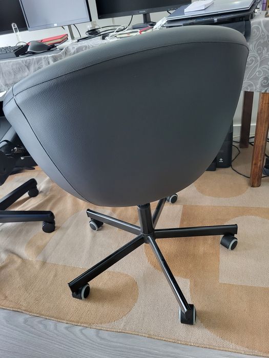 Cadeira IKEA secretária SKRUVSTA