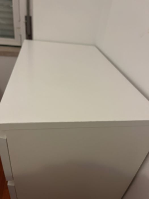 Cómoda MALM 4 gavetas