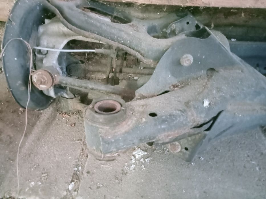 Zawieszenie kompletne tylne Honda Accord VIII