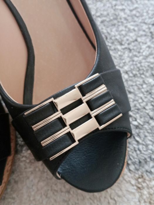 Czółenka na koturnie korkowej 39 jak nowe