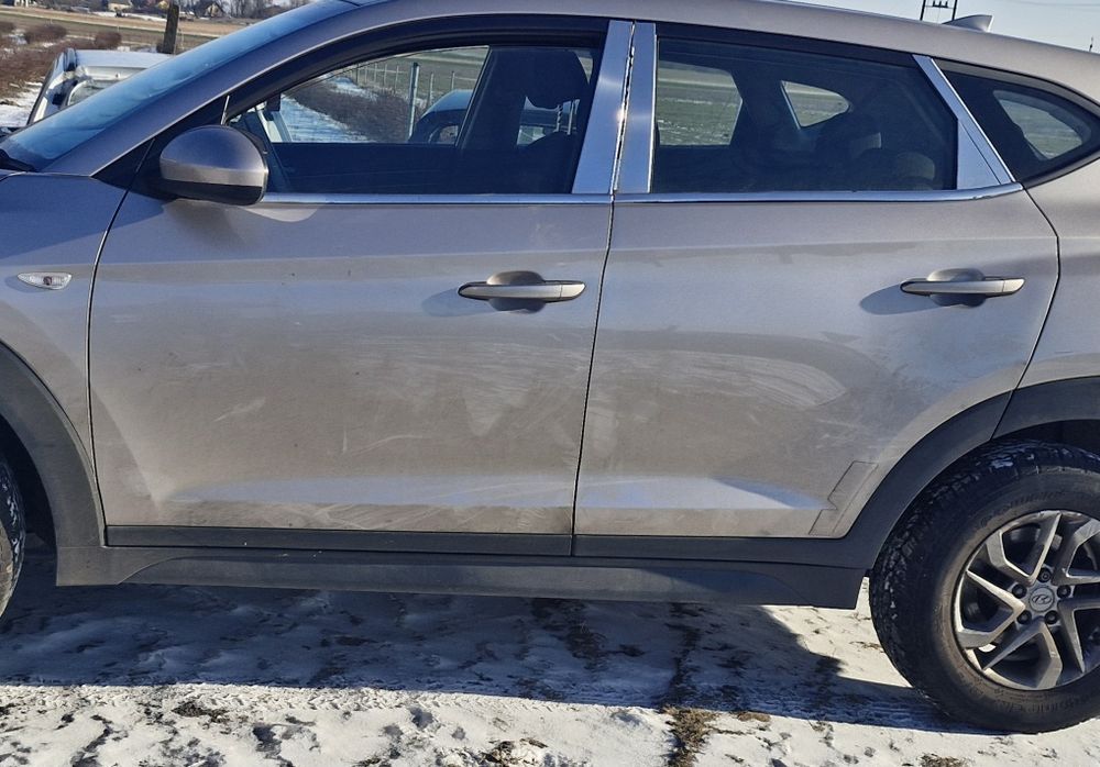 Drzwi klapa tucson III y3y przedlift