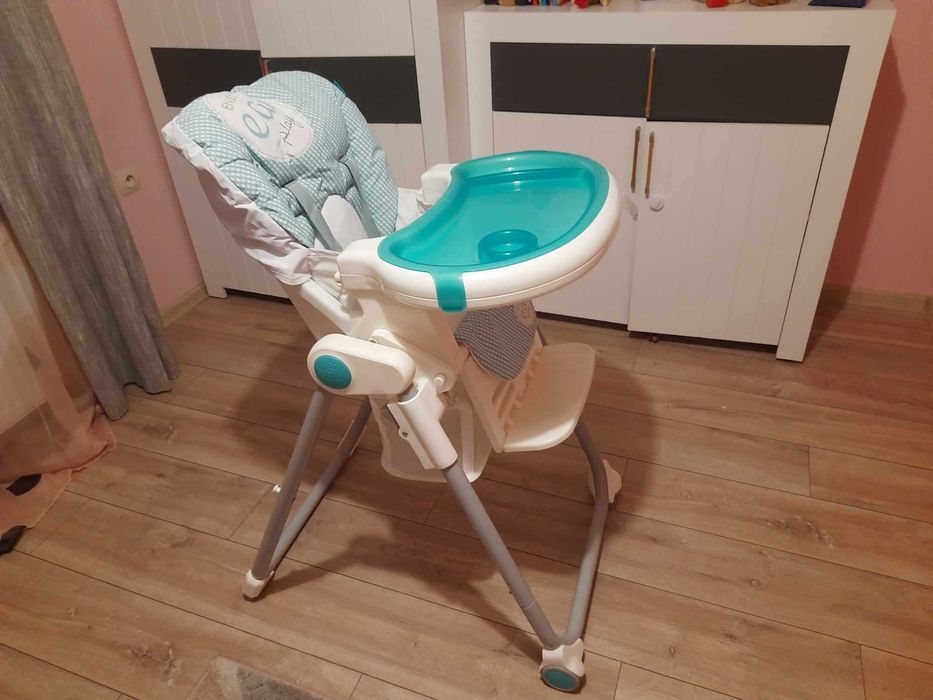krzesełko do karmienia marki Lolly
