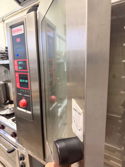 Piec konwekcyjno-parowy Rational CPC 101
