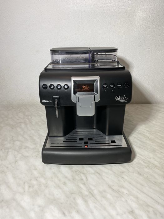 Кавомашина Saeco Royal.